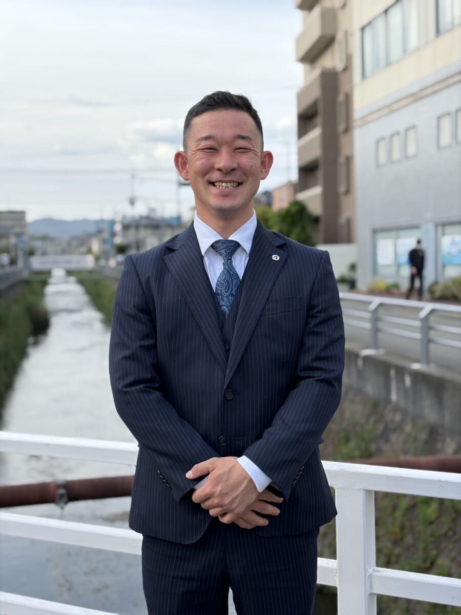 新岡 史野